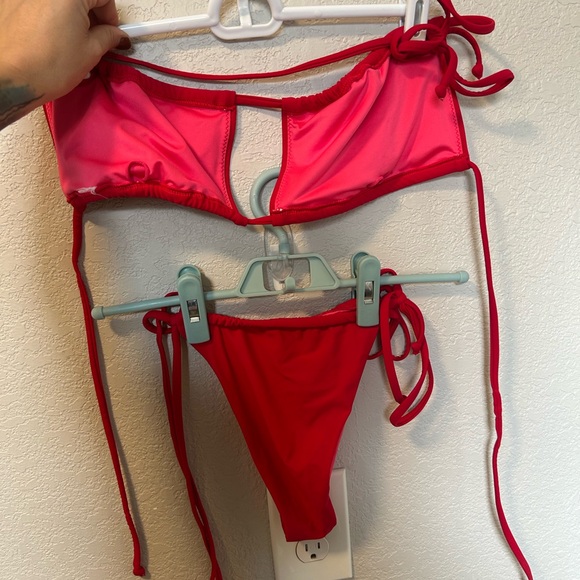 Red Bikini Set - Picture 4 of 4